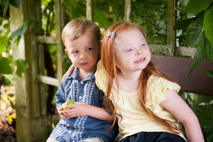 sibling cute 2 resized